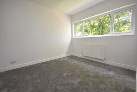 3 bedroom apartment to rent - Photo 5