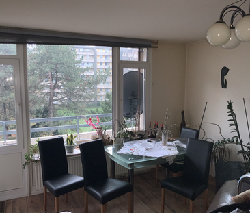 Demnächst frei! gut geschnittene 2-Zimmer-Wohnung mit Balkon und Au... - Photo 1