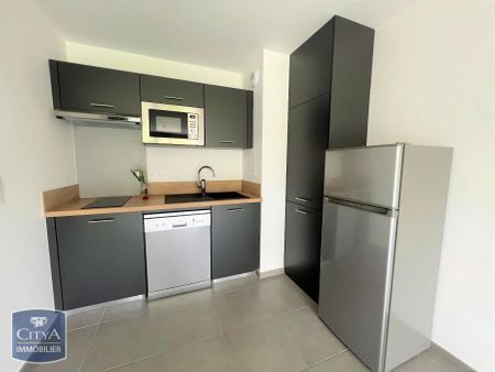 Appartement à louer 2 pièces 41.9m² - Photo 4