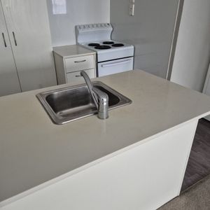 Central Flat - Victoria - Photo 2