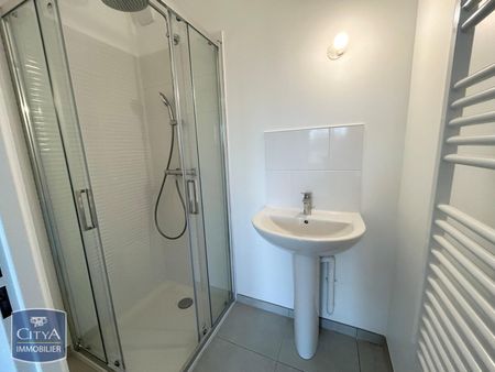 Location Appartement 4 pièces 92m² CAEN 14000 - Photo 4