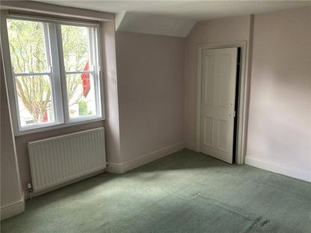 4 bedroom detached house to rent - Photo 5