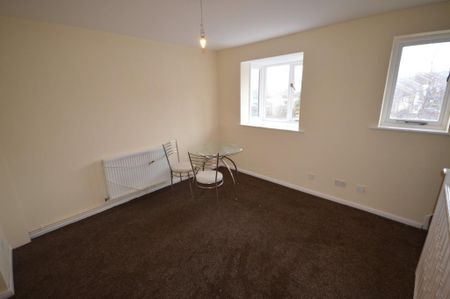 2 bedroom house to rent - Photo 2
