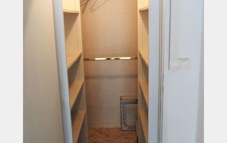 Location Studio Marseille 6ème - Photo 4