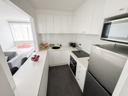 21/24A Jervois Street, St Kilda East, Melbourne - Photo 2