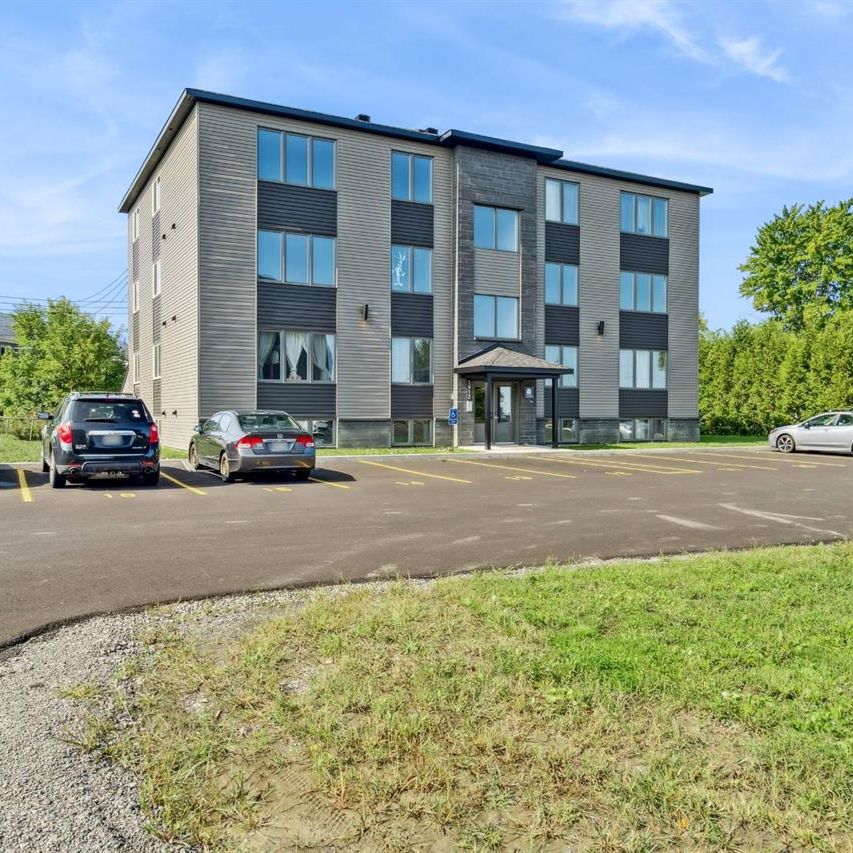 Appartement Ormstown À Louer - Photo 1