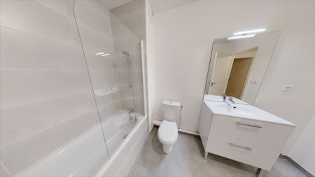 Location Maison 3 pièces 61m² - Photo 4