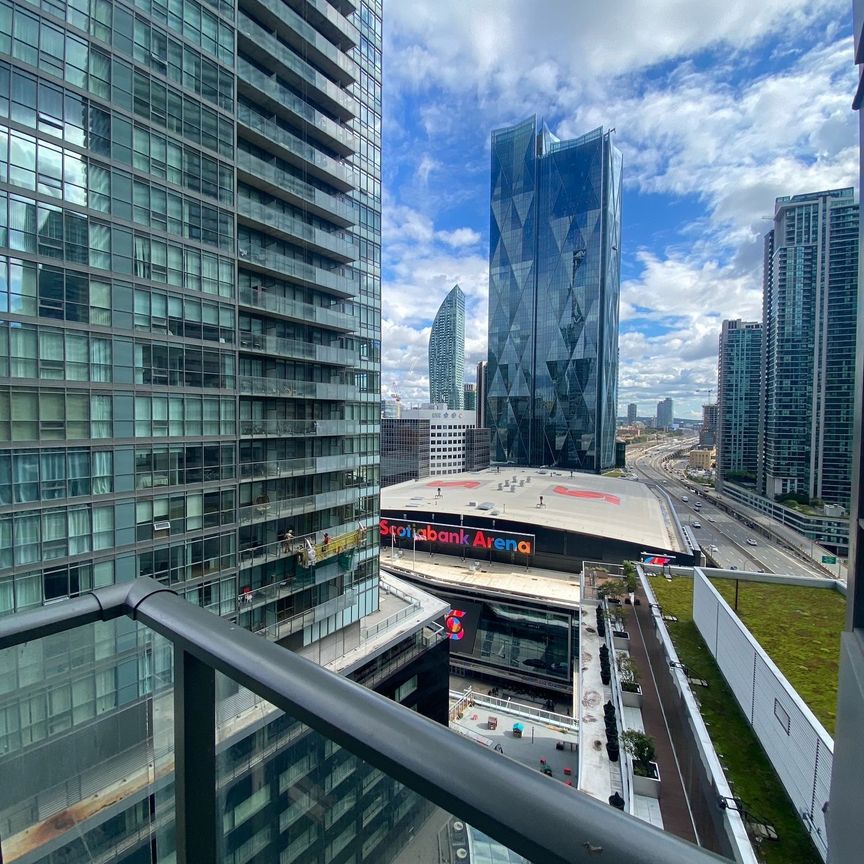 For Lease - 55 Bremner Boulevard Unit# 1604, Toronto, Ontario - Photo 1