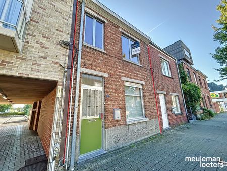 Gezellige rijwoning met aangename tuin en terras - Foto 4