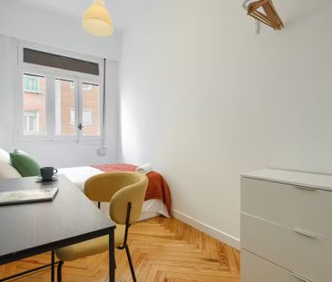 Calle de Núñez de Balboa, Madrid, Community of Madrid 28001 - Photo 1