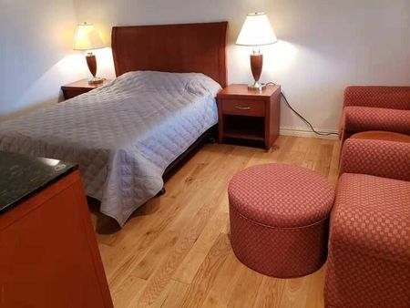 For Lease - 13256 Leslie Street Unit# 5, Richmond Hill, Ontario - Photo 4