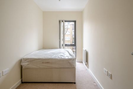 3 bedroom apartment to rent - Photo 5