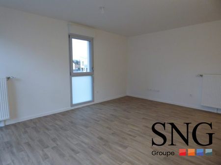 T3 AVEC BALCON ET PARKING - Photo 2