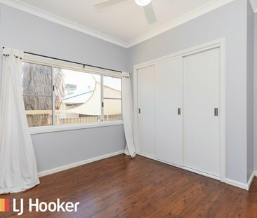 Freshly Renovated Family Home - Photo 2