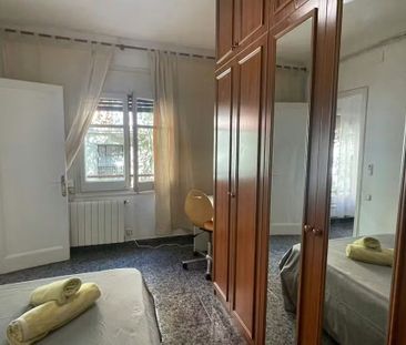 Carrer de Bordeus, Barcelona, Catalonia 08029 - Photo 2