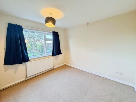 2 bedroom detached bungalow to rent - Photo 4