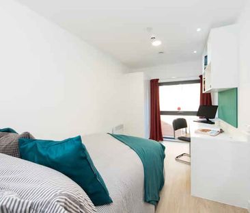 Ensuite Standard - Photo 3