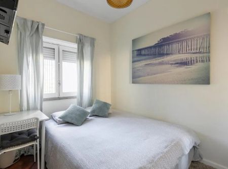 Avenida 5 de Outubro, Lisbon, Lisbon 1050-135 - Photo 3