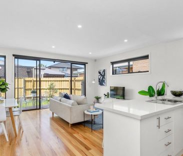 Watts Not To Love - Photo 6