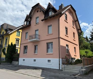 renovierte 4.5-Zimmer Maisonettewohnung mit Seesicht in Bahnhofsnähe - Photo 1
