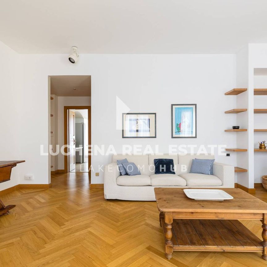 Appartamento via Fratelli Cairoli 13, Centro Storico, Como - Photo 1