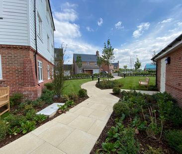 Emerald Avenue, Fleet, Hampshire, GU51 - Photo 3