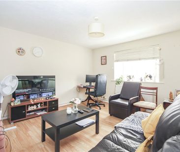 Summerhill Way, Mitcham, CR4 2NL - Photo 1