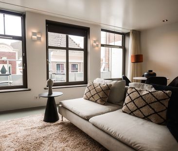 Warmoesstraat 12-B, Kop Zeedijk, 1012JD, Amsterdam - Photo 1