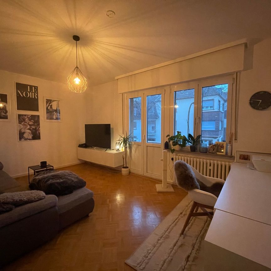 Charmante 2-Zimmer Wohnung mit großer Wohnküche und EBK - Photo 1