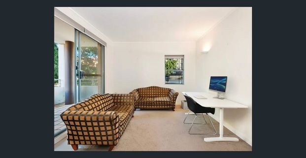 Fully Furnished-Super convenient & affordable 2B2B! Close to UNSW, RESTAURANT, SUPERMARKET, BUS STATION - Photo 1