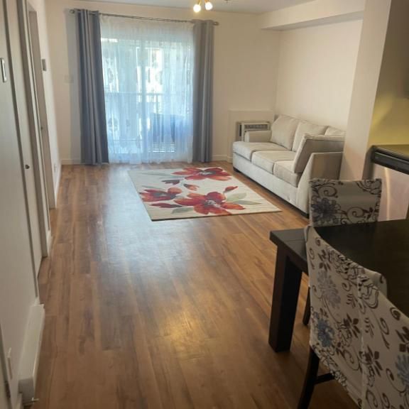 Urgent! Cession de bail NOVEMBRE 2025 / 3 ½ à Laval - On offre de payer deux mois de loyer. - Photo 1