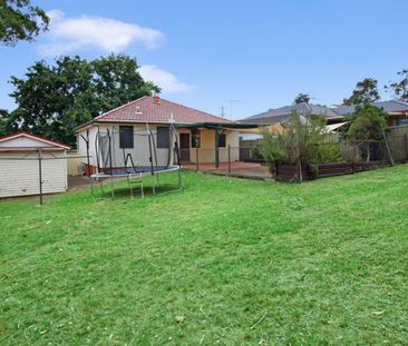 Good Sized Family Home In Great Location! - Photo 6