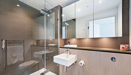 3 bedroom apartment to rent - Photo 2