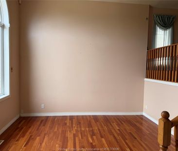 For Lease - 2337 ASKIN, Windsor, Ontario - Photo 2