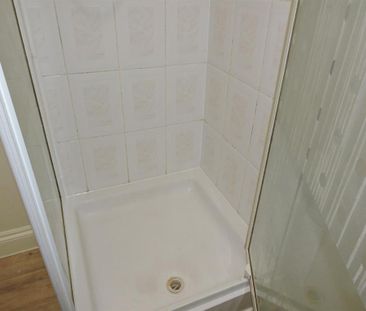 Studio to rent - Photo 6