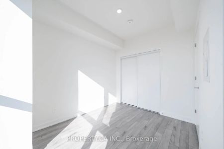 3071 Trafalgar Road #1210 - Photo 3