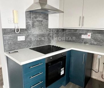 1 bedroom flat to rent - Photo 2
