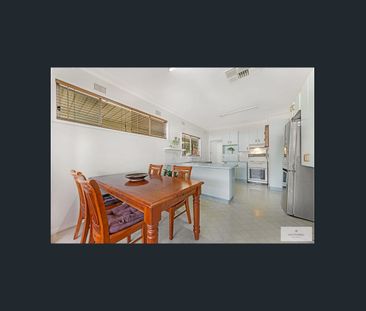 Welcome to 35 Warren Street, Tamworth – a charming and well-present... - Photo 2