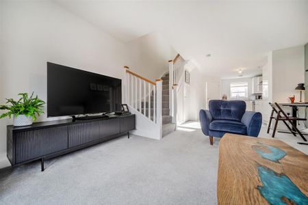 2 bedroom terraced house to rent - Photo 5