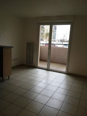 location Appartement T1 DE 27.07m² À ST LAURENT DE LA SALANQU - Photo 1