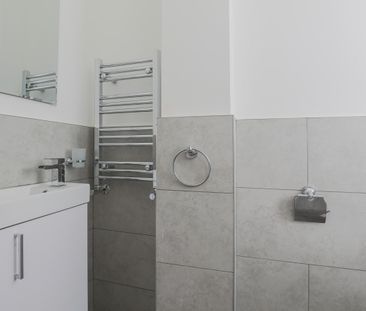 3 Bed Terraced House, Rubens Gardens, SE22 - Photo 6