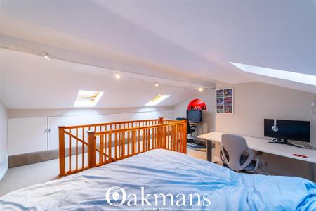 5 bedroom semi-detached house to rent - Photo 2