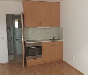 Pronájem bytu 1+kk • 34 m² bez realitkyPastrnkova, Brno - Zábrdovic... - Fotografie 3