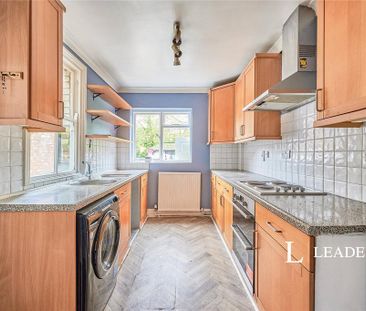 3 bedroom terraced house to rent - Photo 6