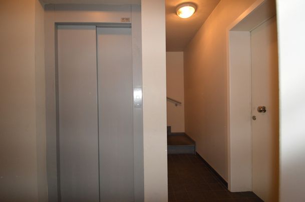 Licht en ruim app. van 115m² - 2 slaapkamers & garagebox. - Photo 1