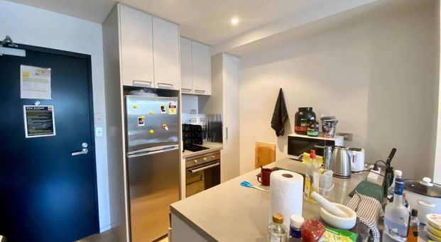 Central living! - Photo 1