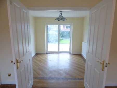 Freckleton Drive, Bury - Photo 5
