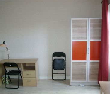 Location Appartement 1 pièce 21m² - Photo 2