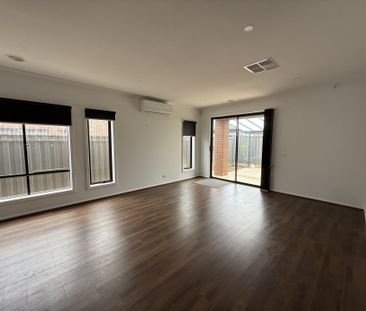 For private inspections please email catie@sweeneyea.com.au. - Photo 6