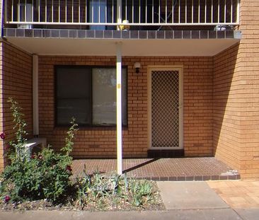 2 Bedroom Unit in a Leafy Location - Photo 1